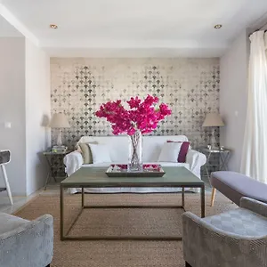 Apartment Behouse Avenida, Seville